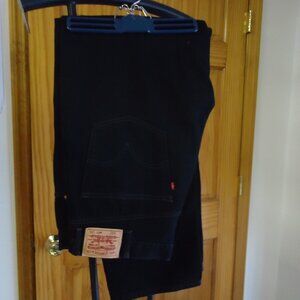 Levi 550 Black Jeans